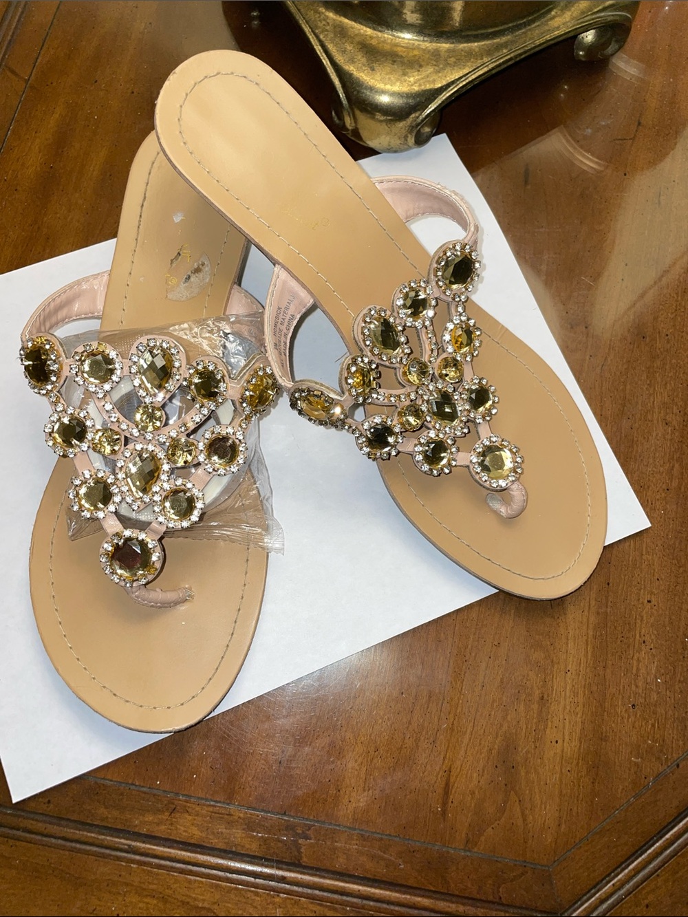 Madeline Stuart Golden Rhinestone Tan Thong 1 1/2” Leather Wedge Sandals 8M
